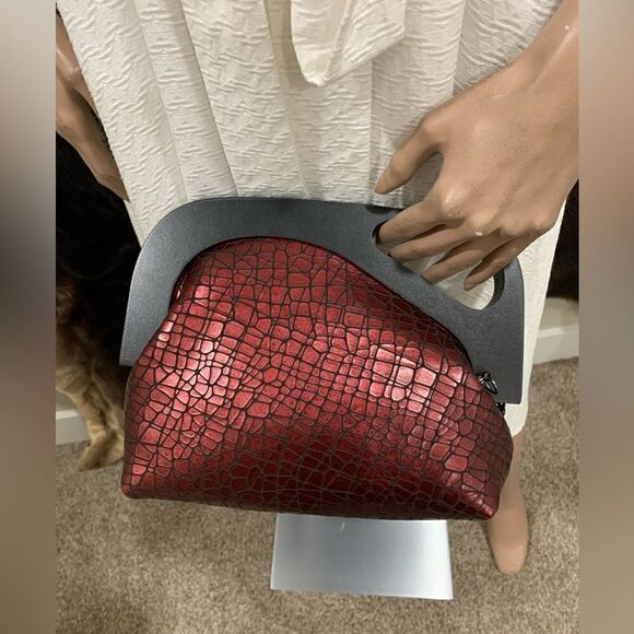 Handmade Genuine Embossed Leather Wooden Frame Hand Clutch/Crossbody/Evening Bag - Picture 9 of 16